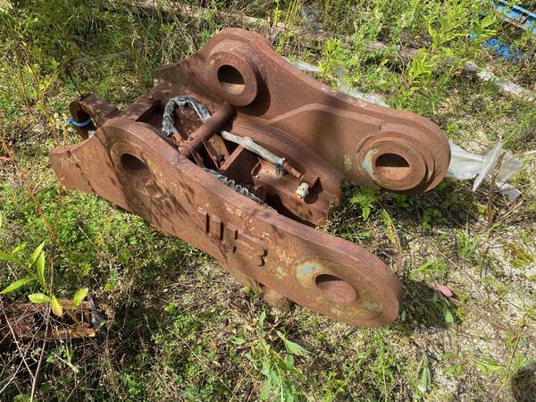 2000 CATERPILLAR 300LC