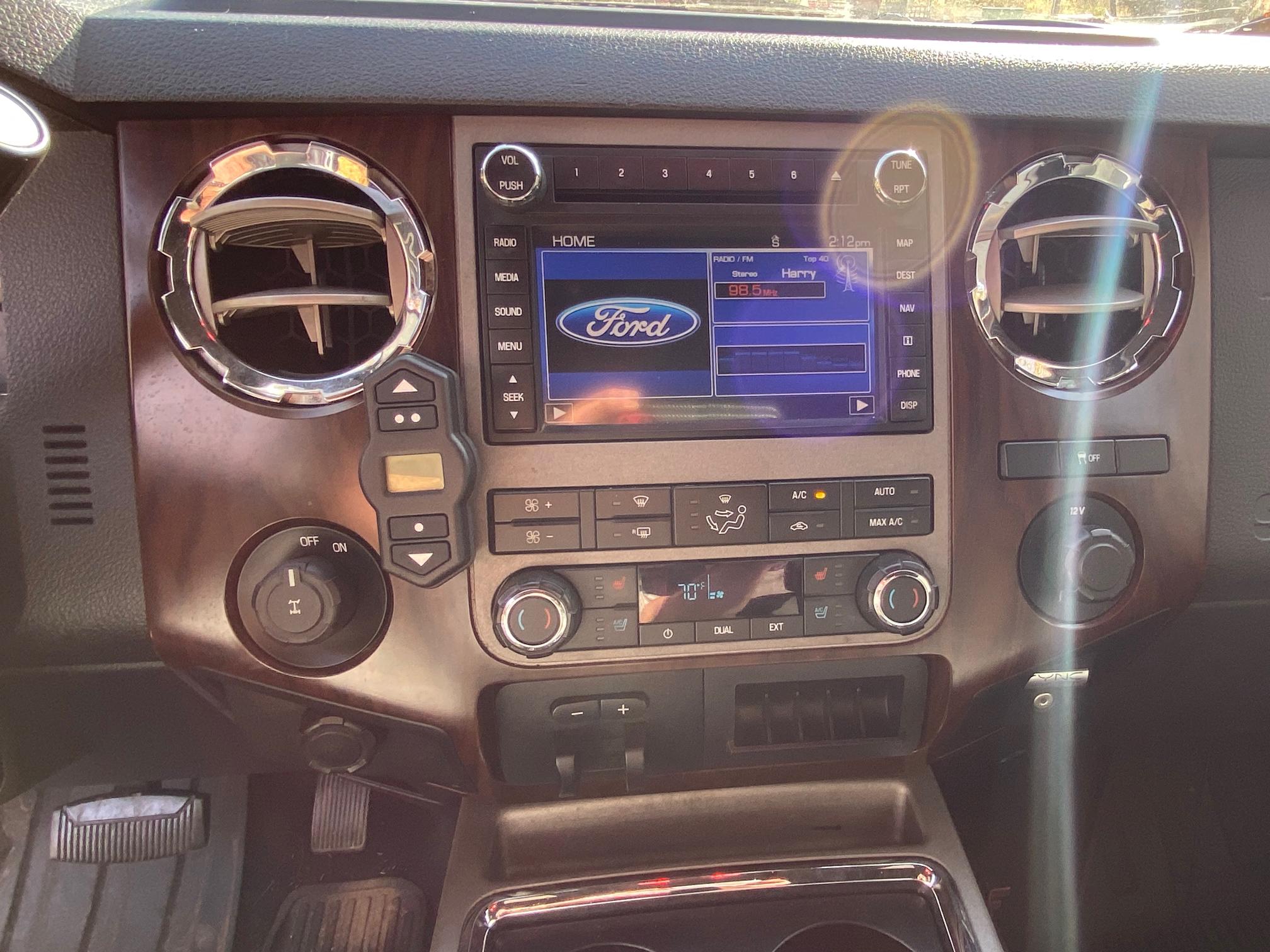 2011 FORD F350 - view 15 of 30