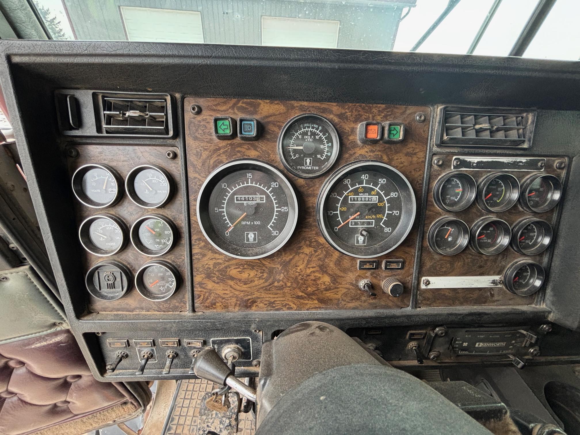 1995 KENWORTH T800 - Image 15