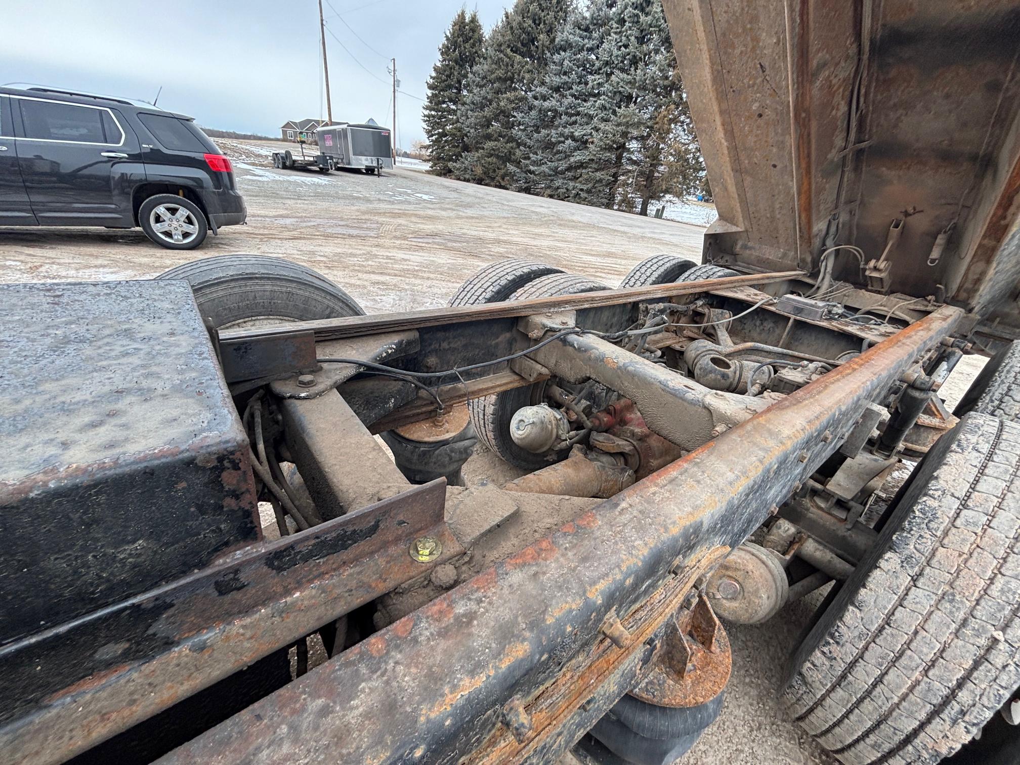 1995 KENWORTH T800 - Image 25