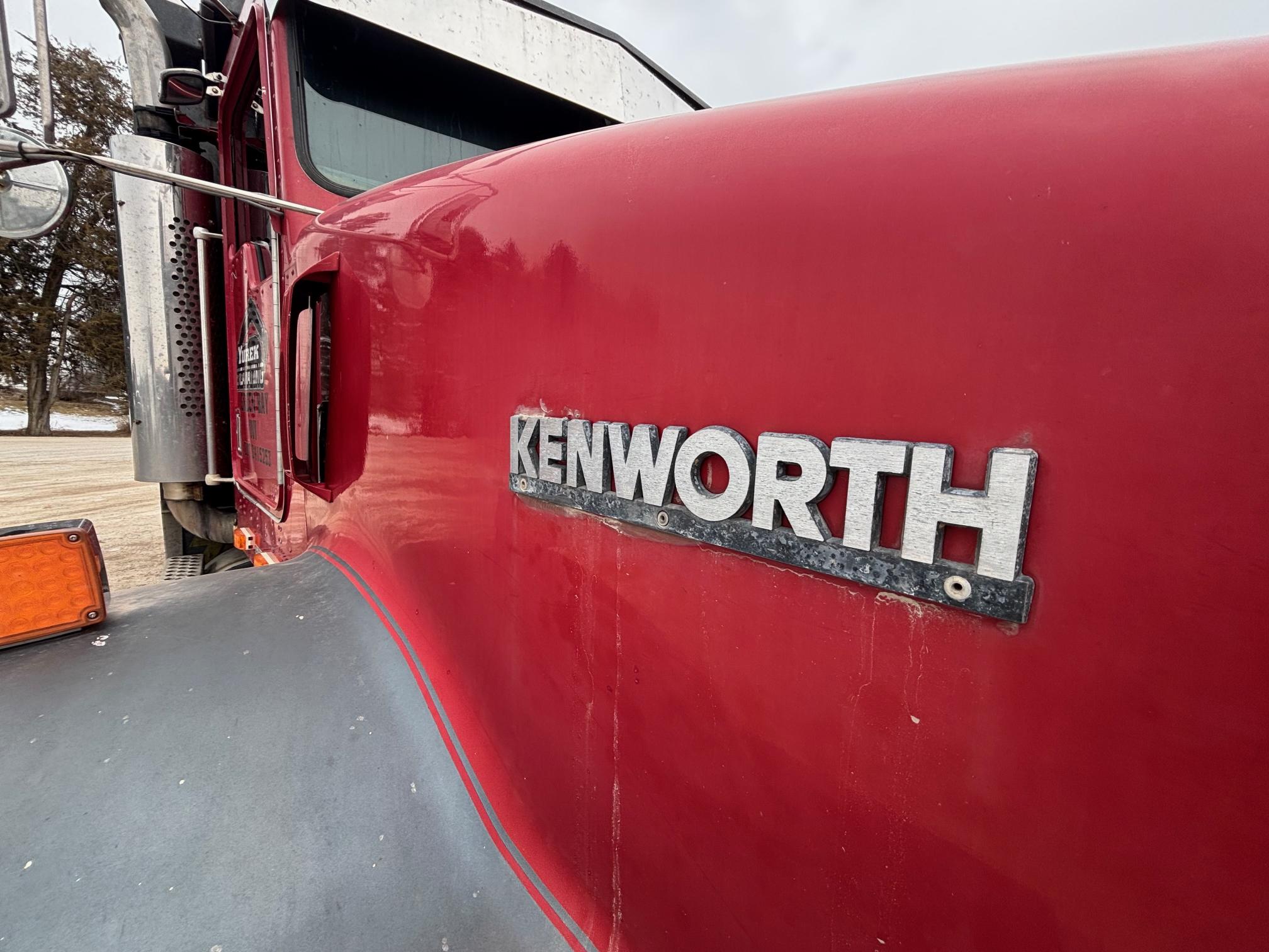 1995 KENWORTH T800 - Image 10
