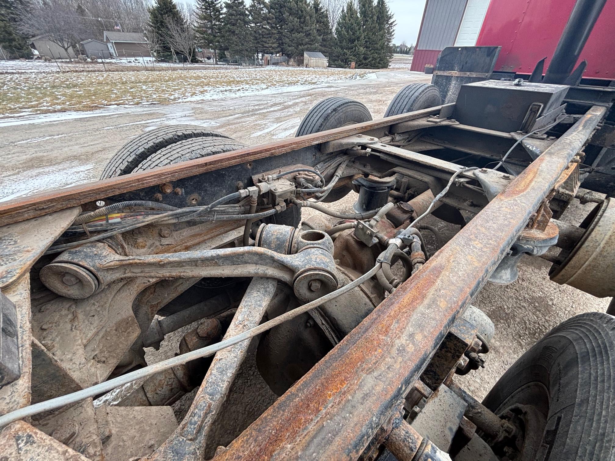 1995 KENWORTH T800 - Image 28