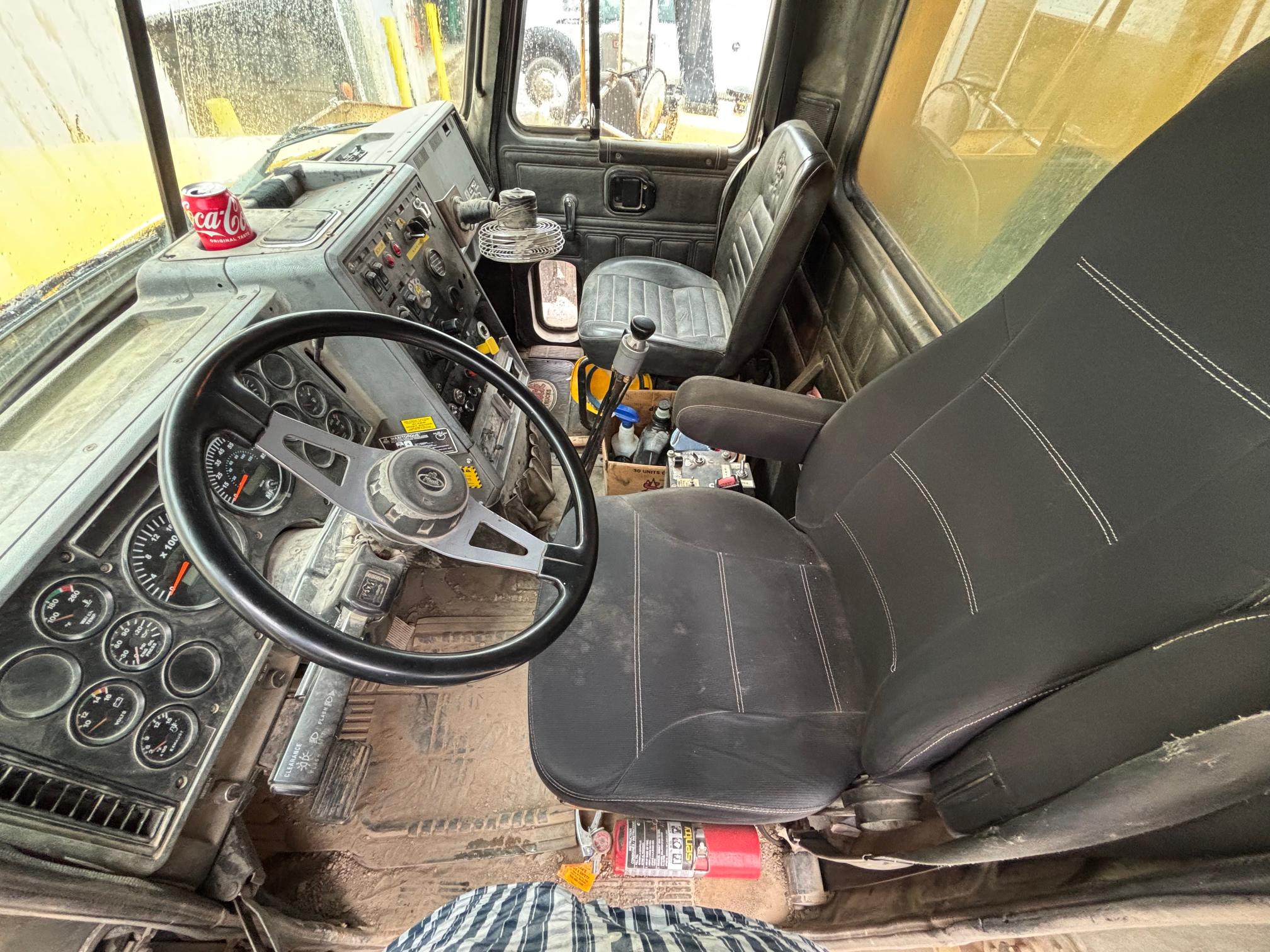 1995 MACK CL713 - view 11 of 30