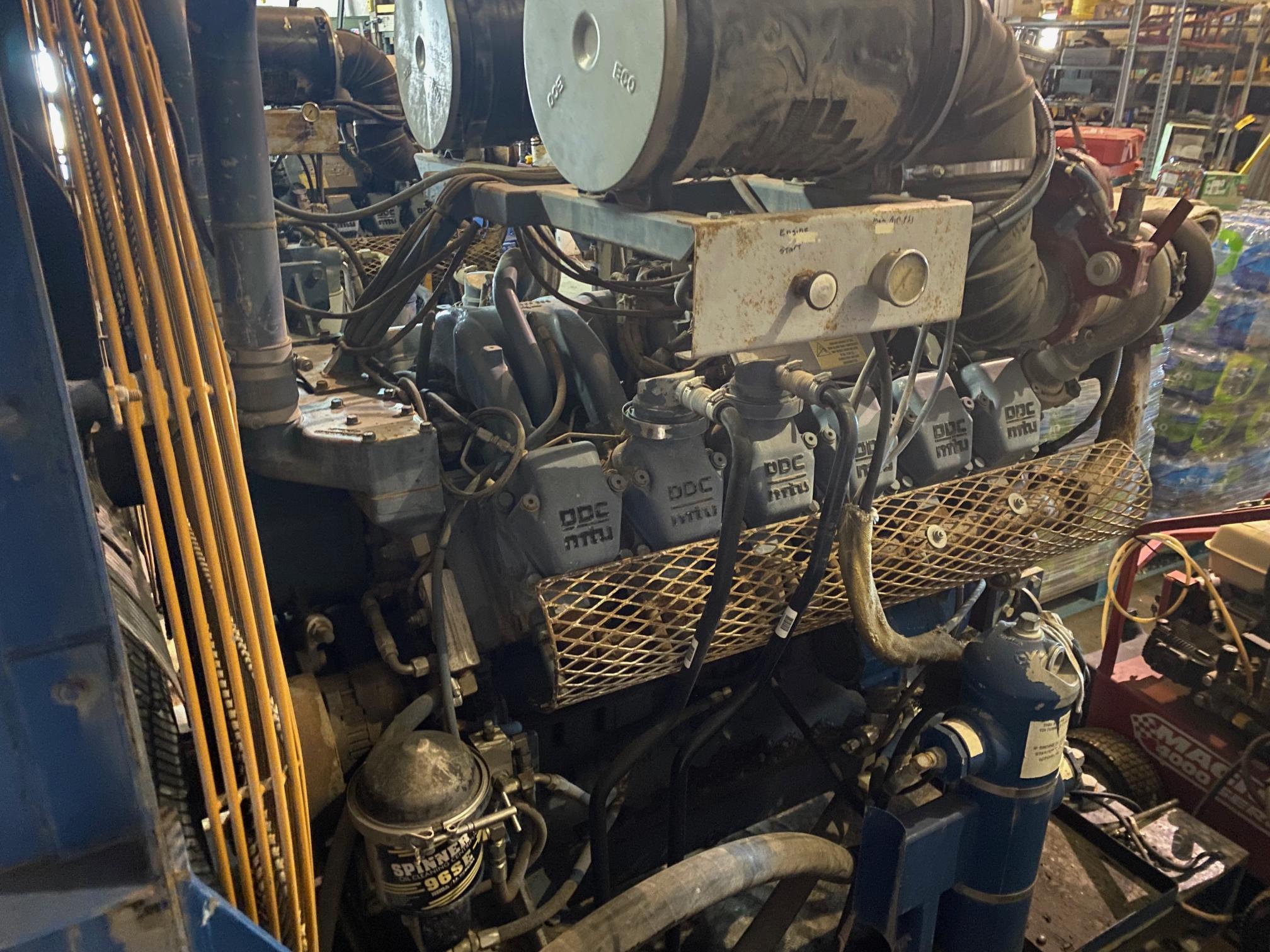 2003 MTU 12V92 - view 2 of 8