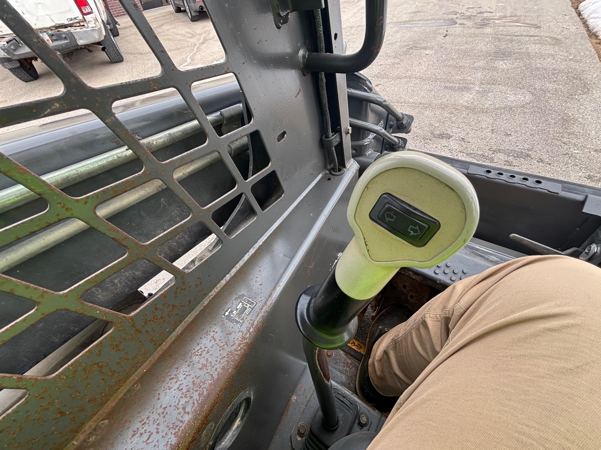 2006 NEW HOLLAND L170 - view 15 of 26