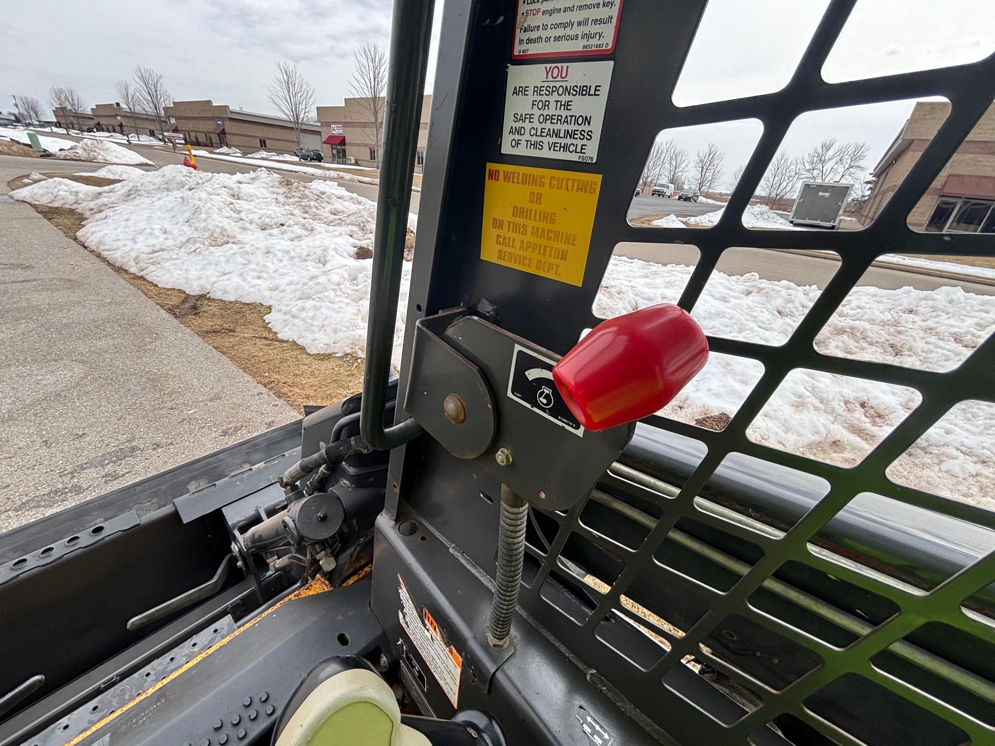 2006 NEW HOLLAND L170 - view 17 of 26