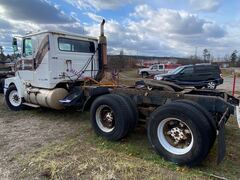 1986 WHITE Sleeper - Image 9