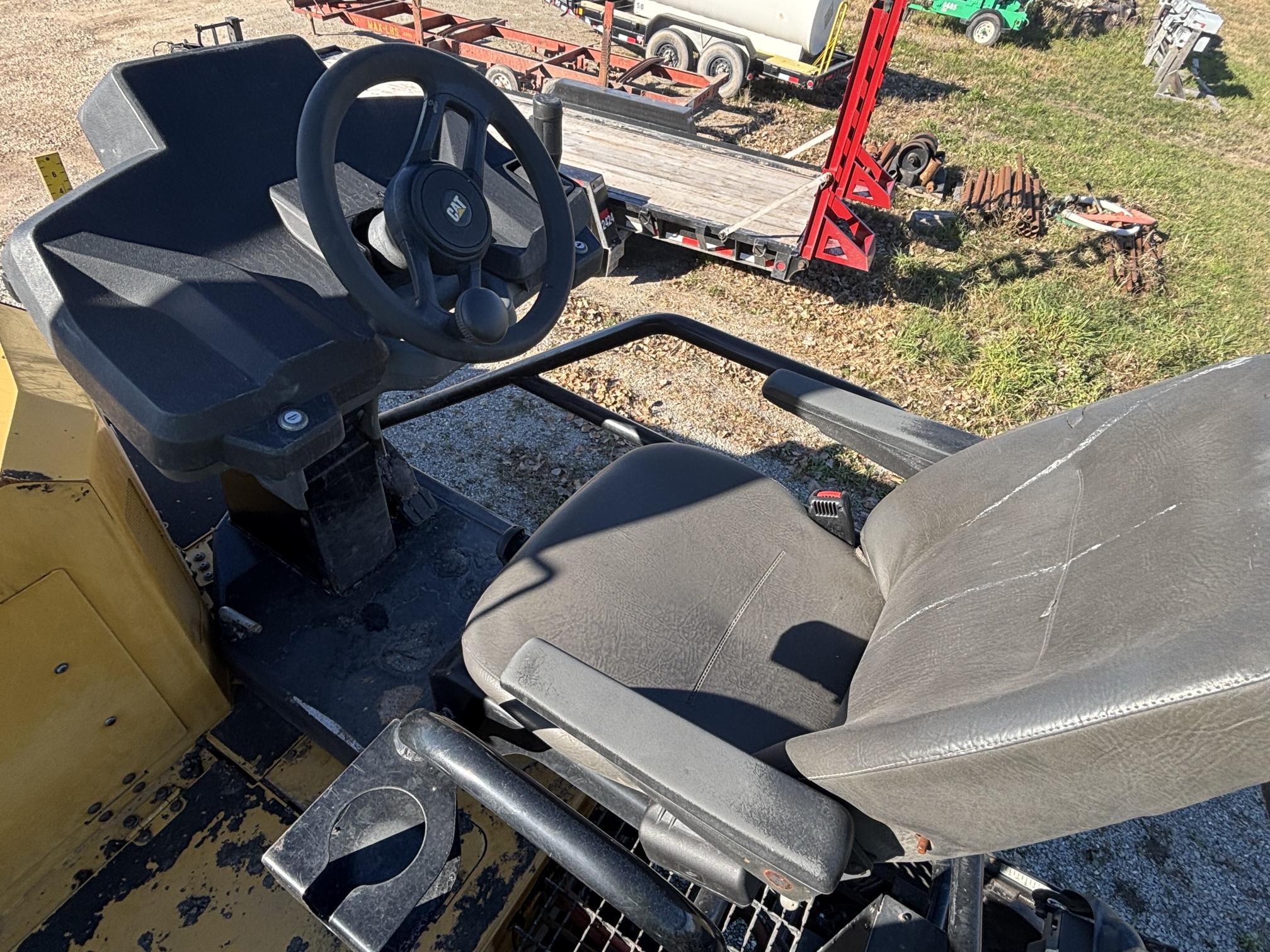 2019 CATERPILLAR AP1000F - Image 11