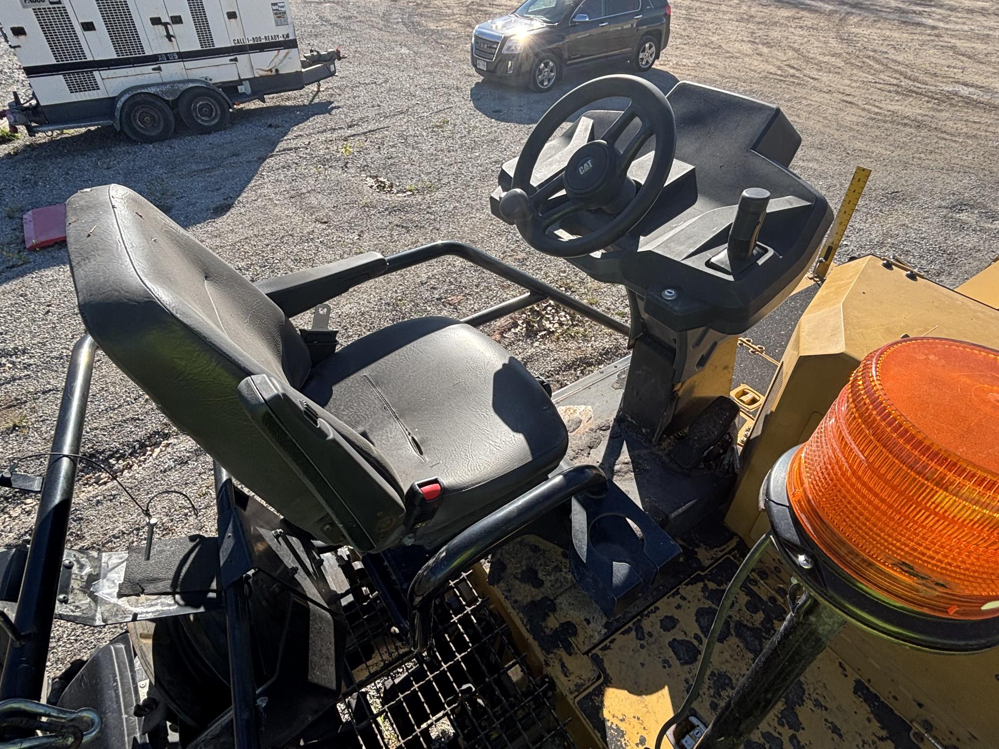 2019 CATERPILLAR AP1000F - Image 12