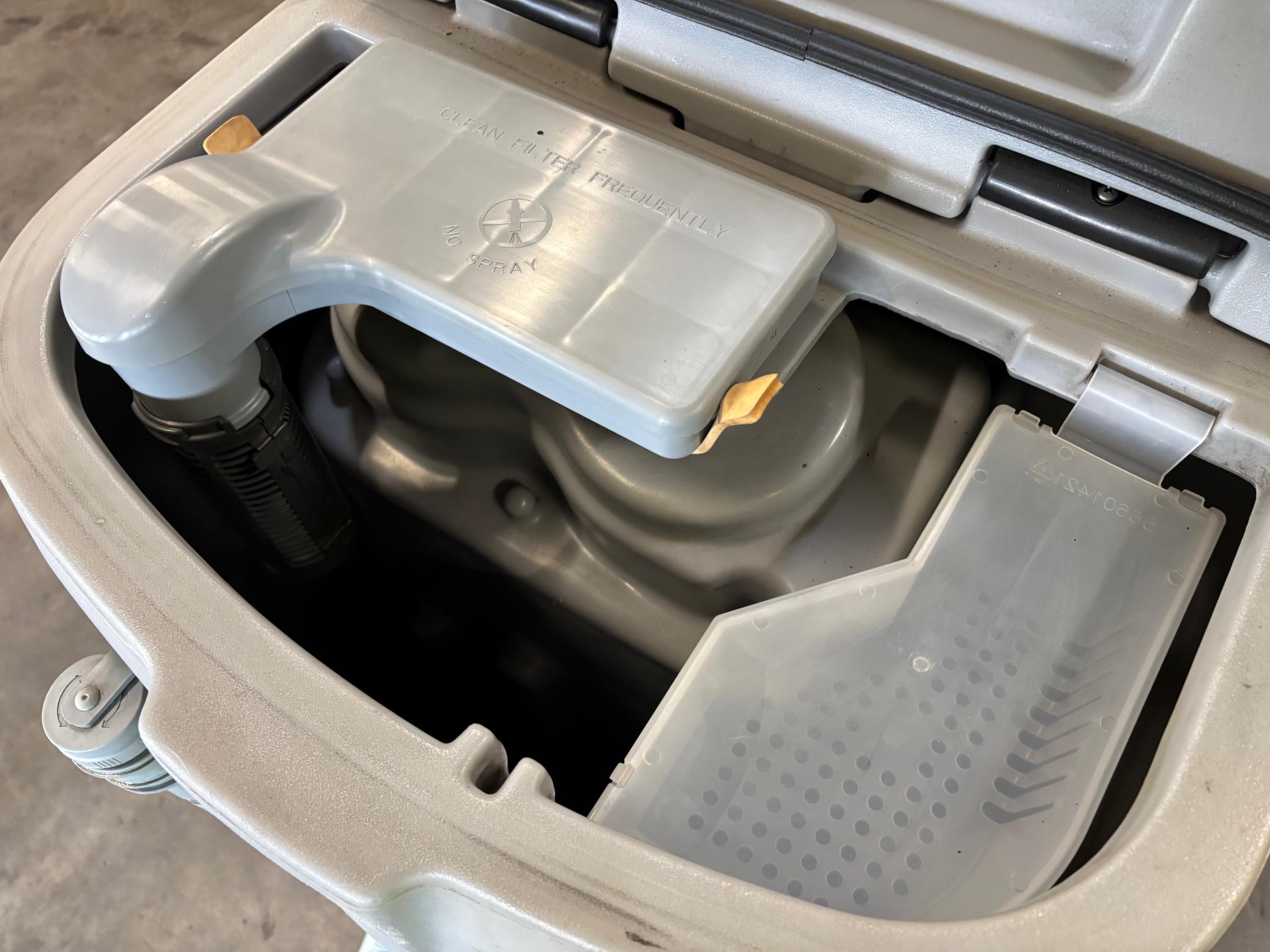 2024 NILFISK ES4000 - view 14 of 21