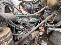 1996 VOLVO Quad-Axle - Image 15