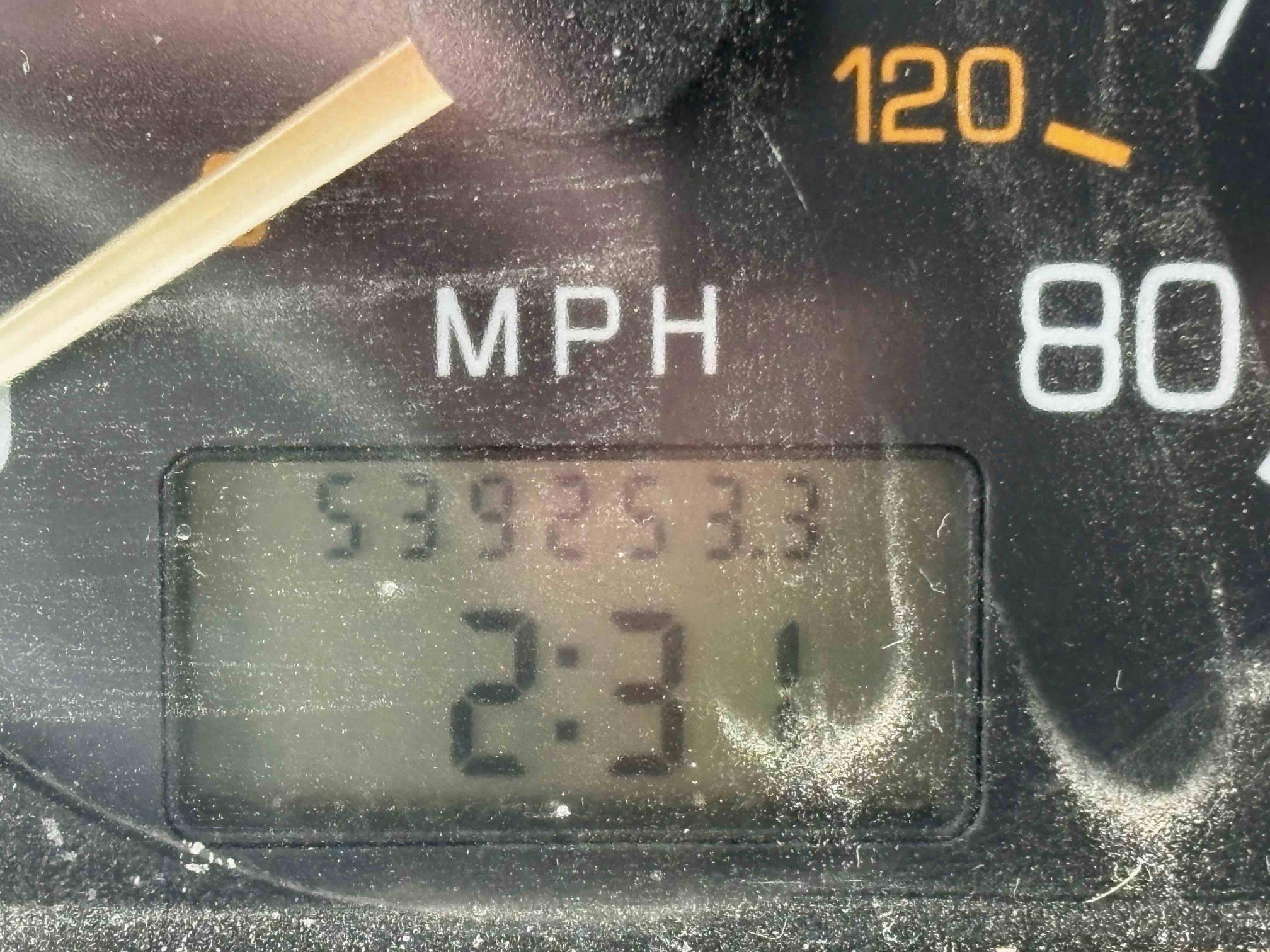 1996 VOLVO Quad-Axle - view 8 of 36