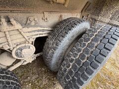 1996 VOLVO Quad-Axle - Image 32