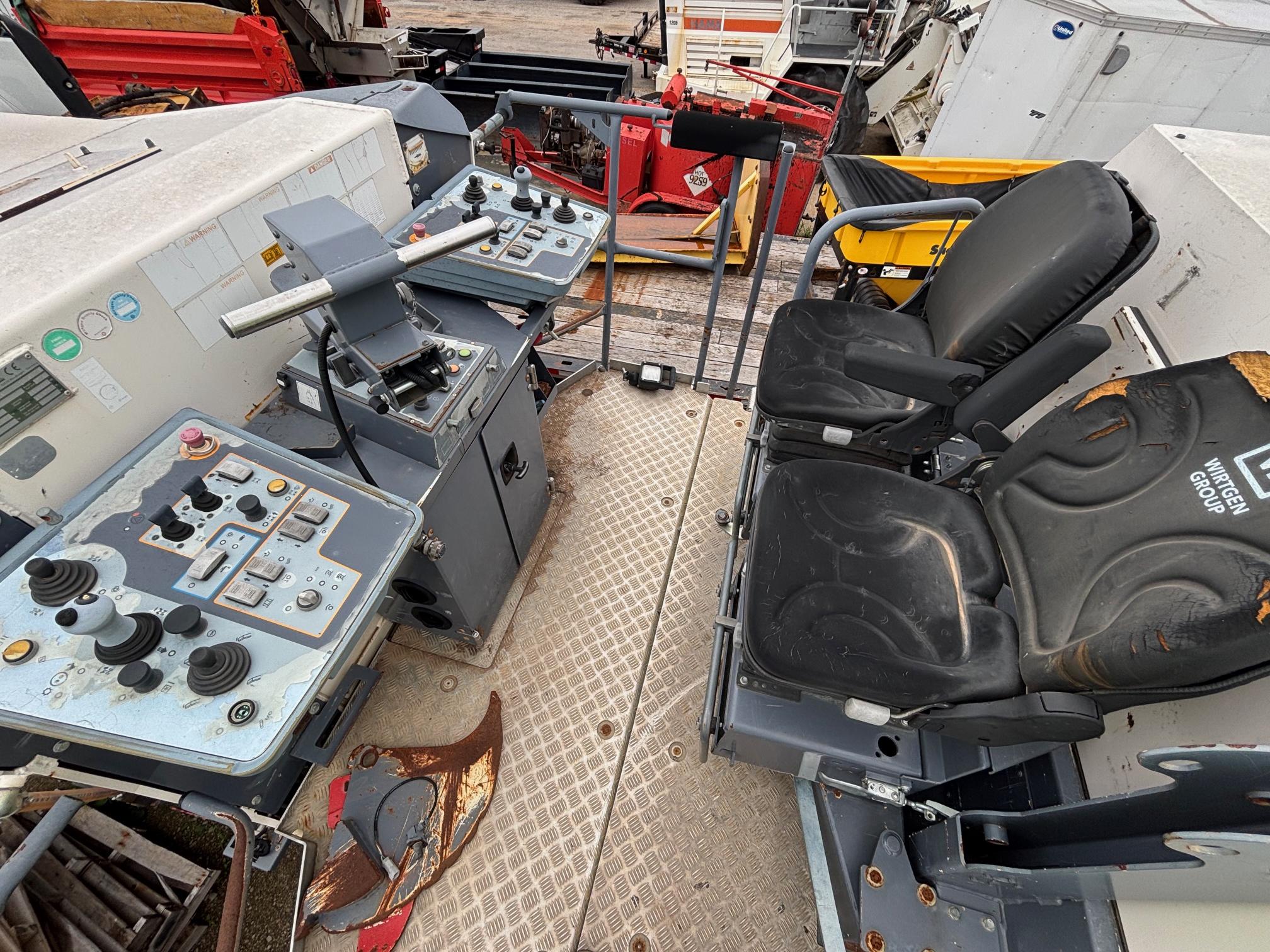 2014 WIRTGEN W210i - view 11 of 17