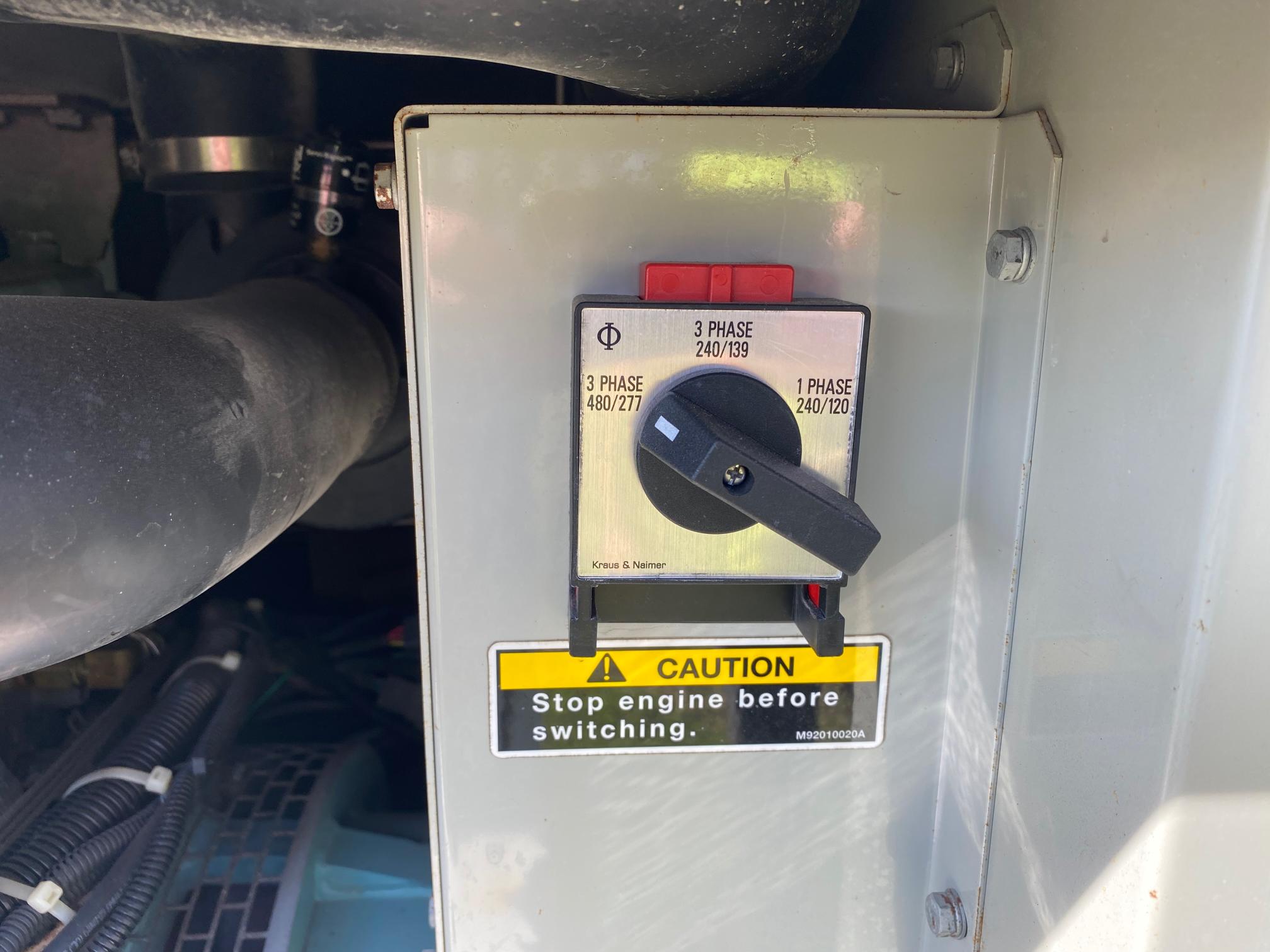 2015 MULTIQUIP WHISPERWATT DCA-25SSIU4F - view 8 of 11