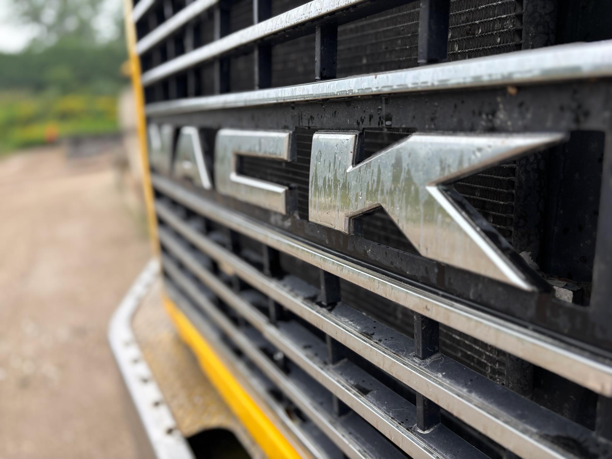 1995 MACK CL713 - view 12 of 32