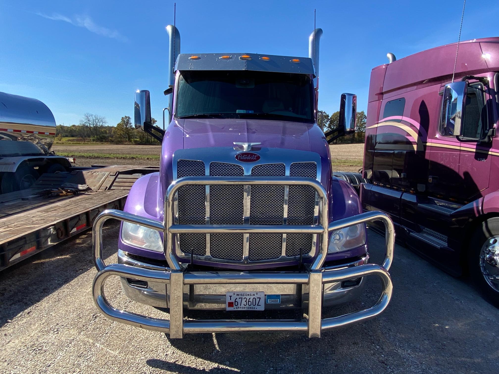 2020 PETERBILT 579 - view 7 of 33