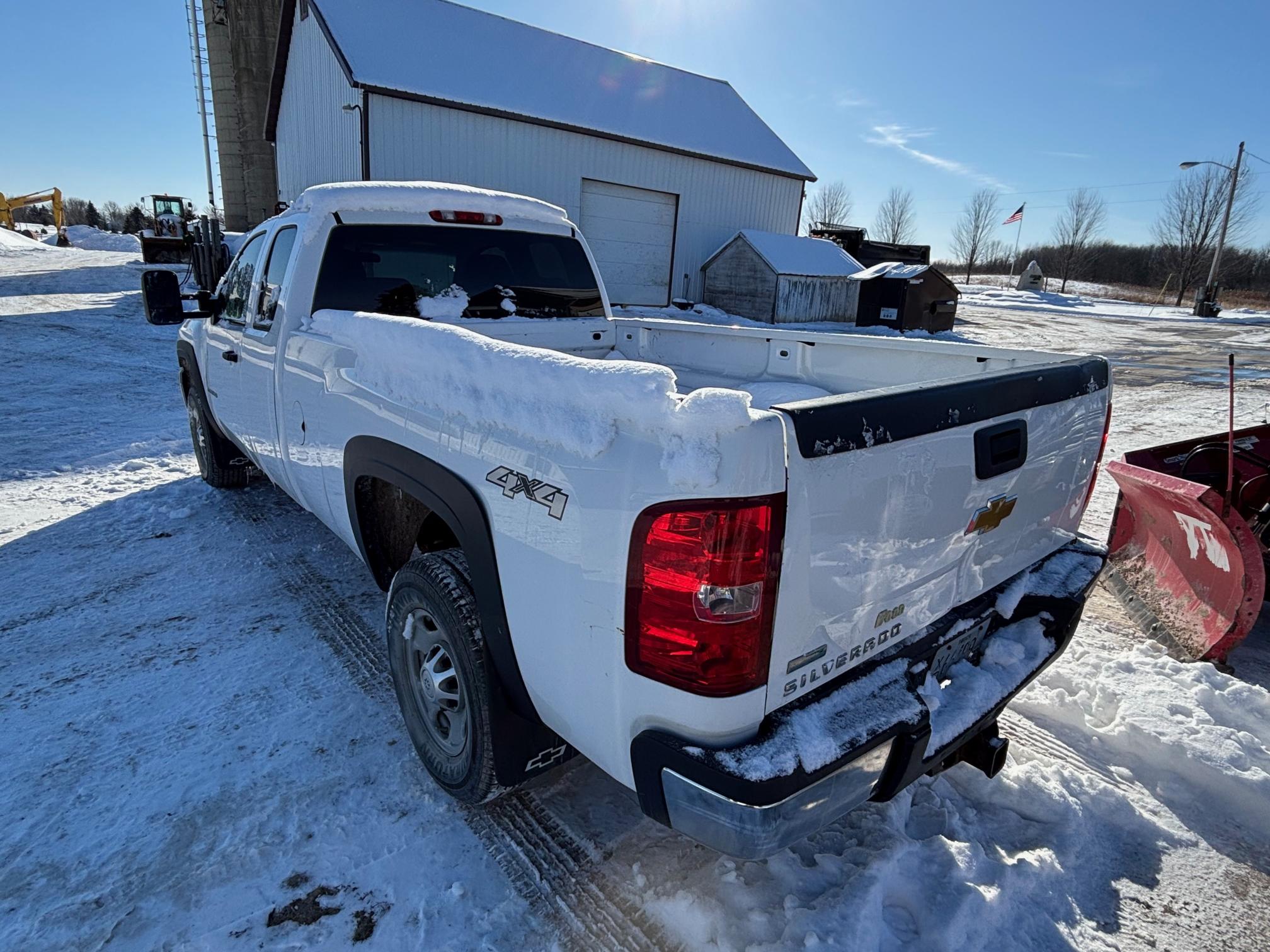 2012 CHEVROLET Silverado 2500 HD - view 4 of 27