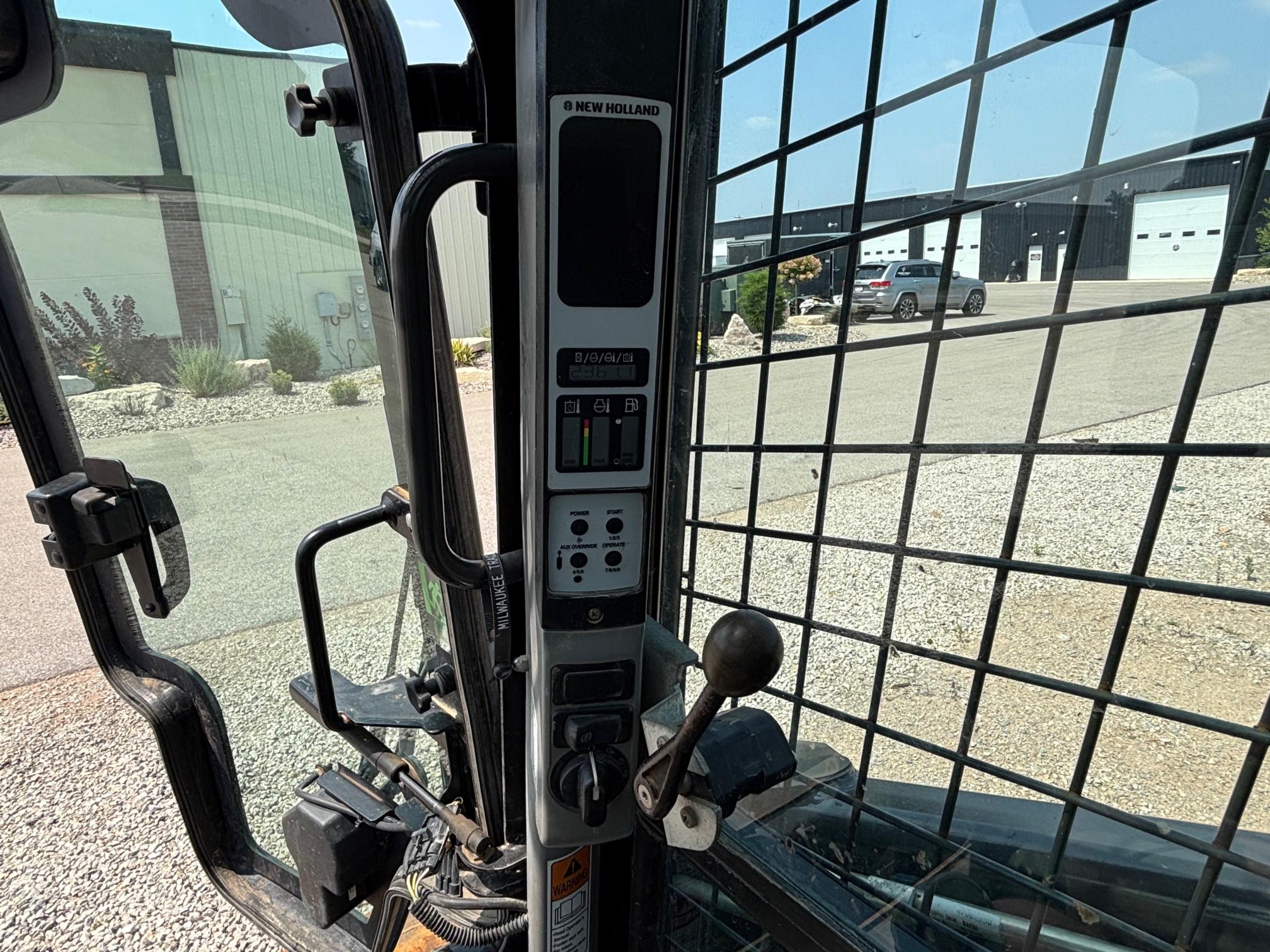 2018 NEW HOLLAND L228 - view 17 of 27