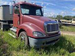 2008 FREIGHTLINER Columbia - Image 4