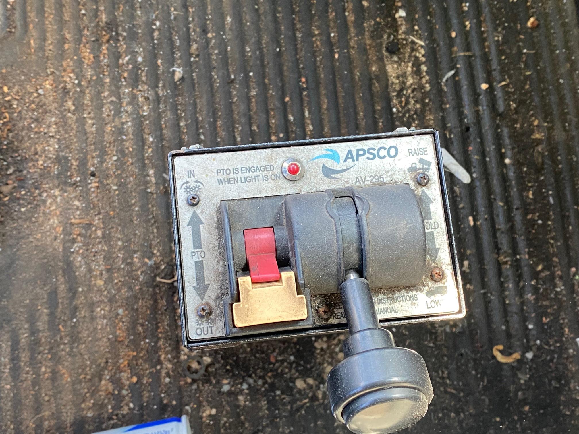 2008 FREIGHTLINER Columbia - view 10 of 26