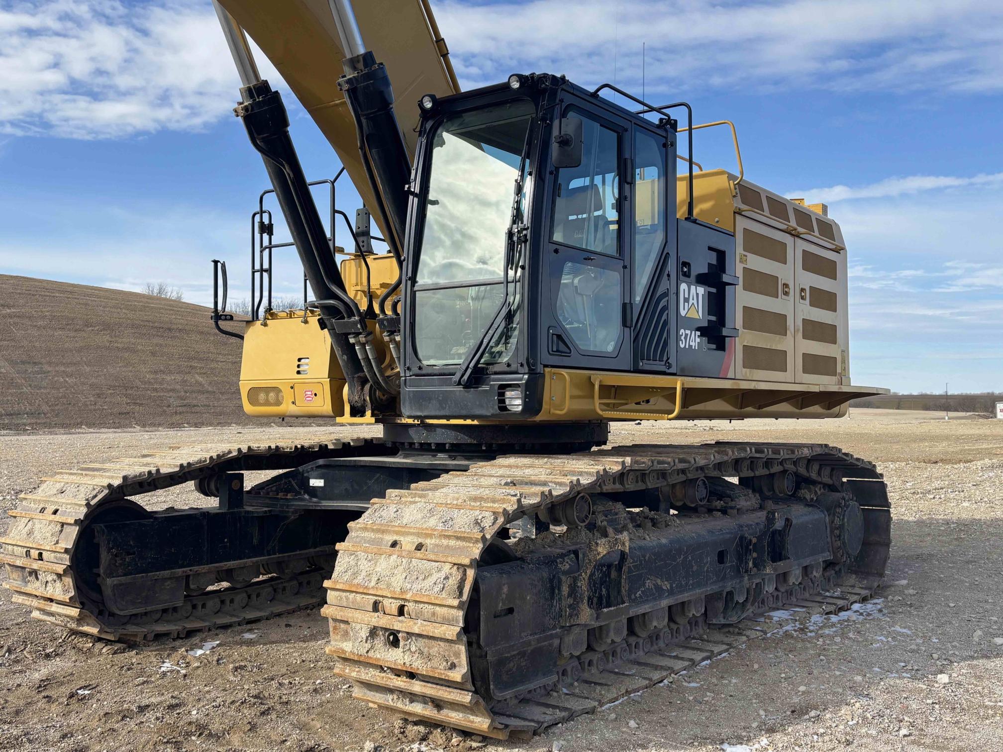 2019 CATERPILLAR 374FL - view 7 of 35