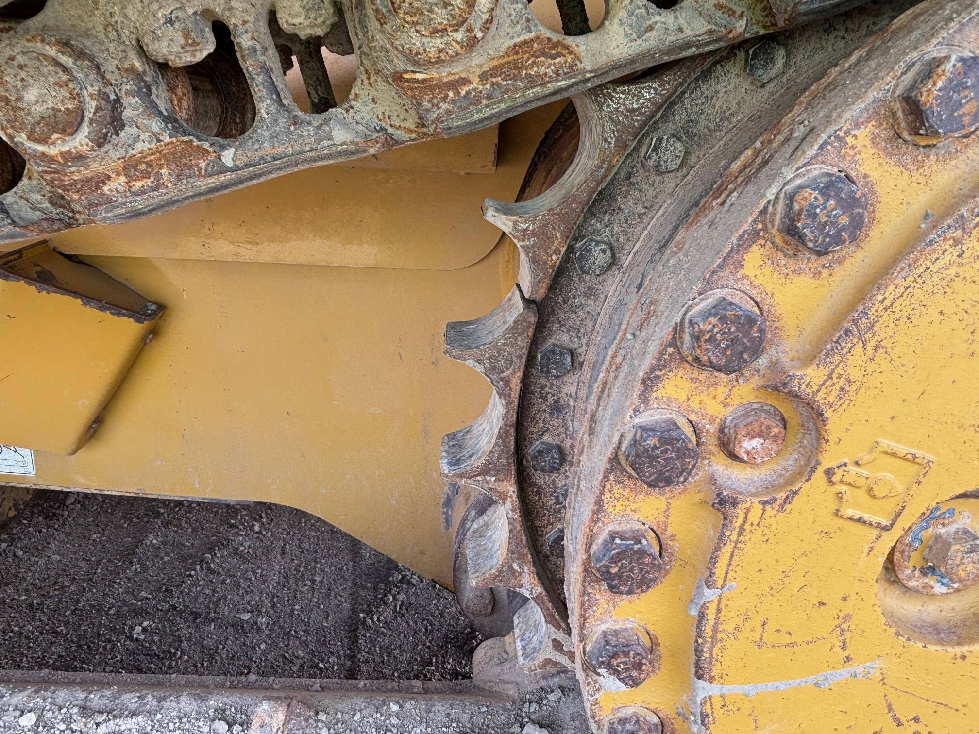 2014 CATERPILLAR D6T - Image 23