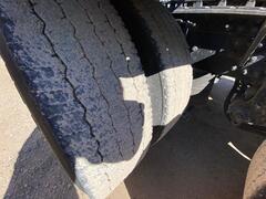 2021 VOLVO VNL - Image 26