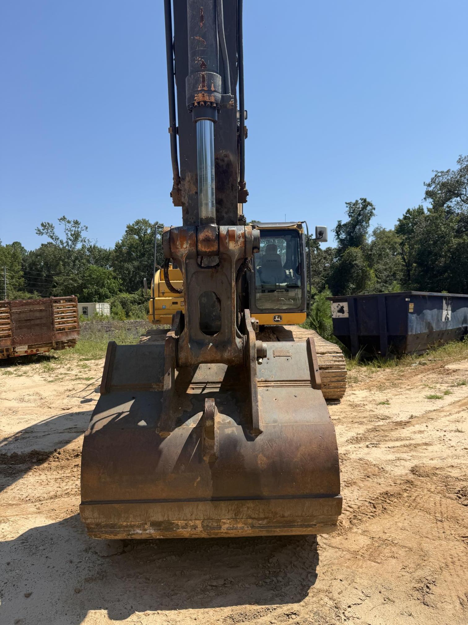 2020 DEERE 350G - Image 2