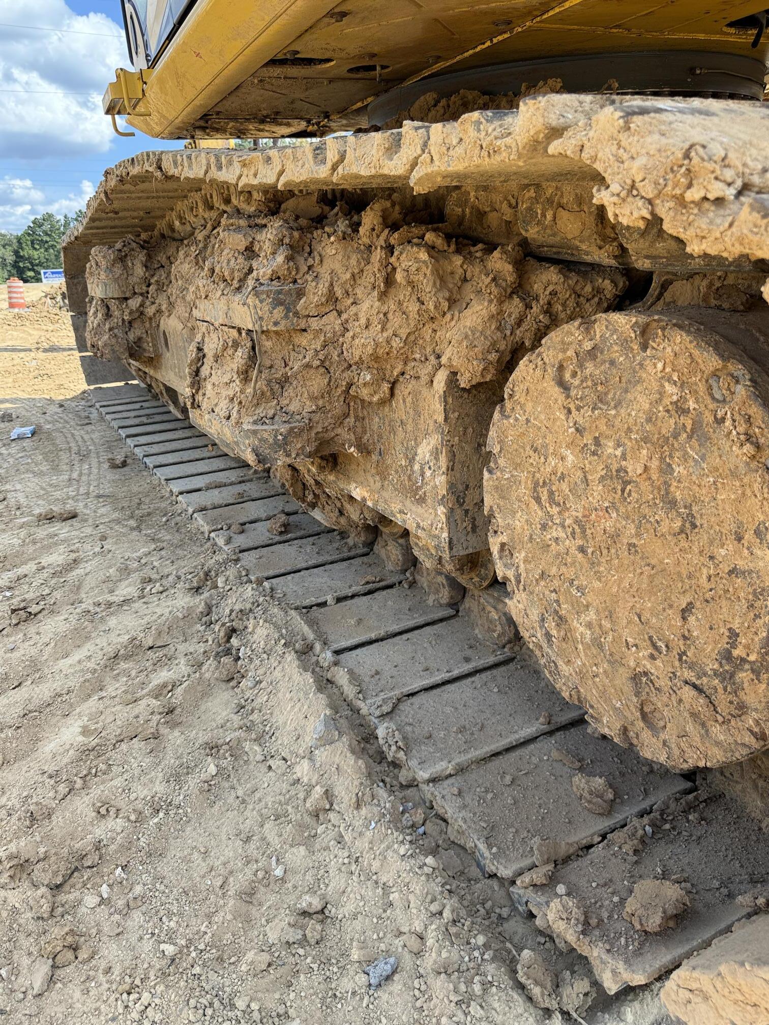 2022 KOMATSU 490LC-11 - view 11 of 39