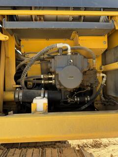 2022 KOMATSU 490LC-11 - Image 34