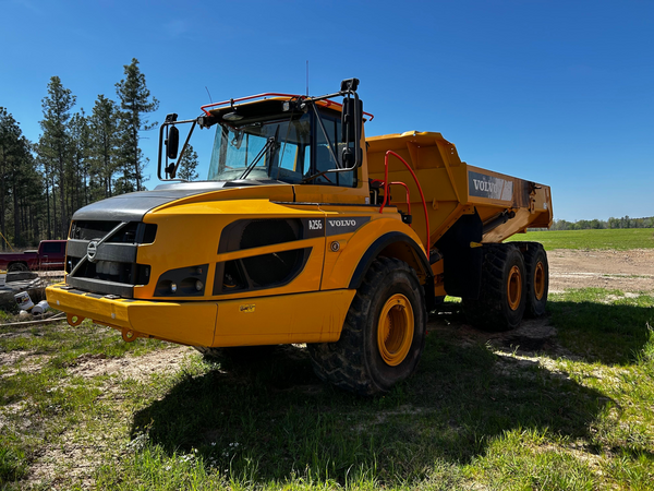 2022 VOLVO A25G
