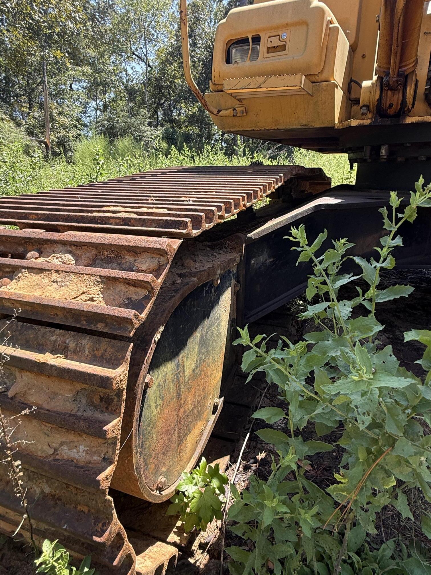 2016 DEERE 350G LC - view 8 of 15
