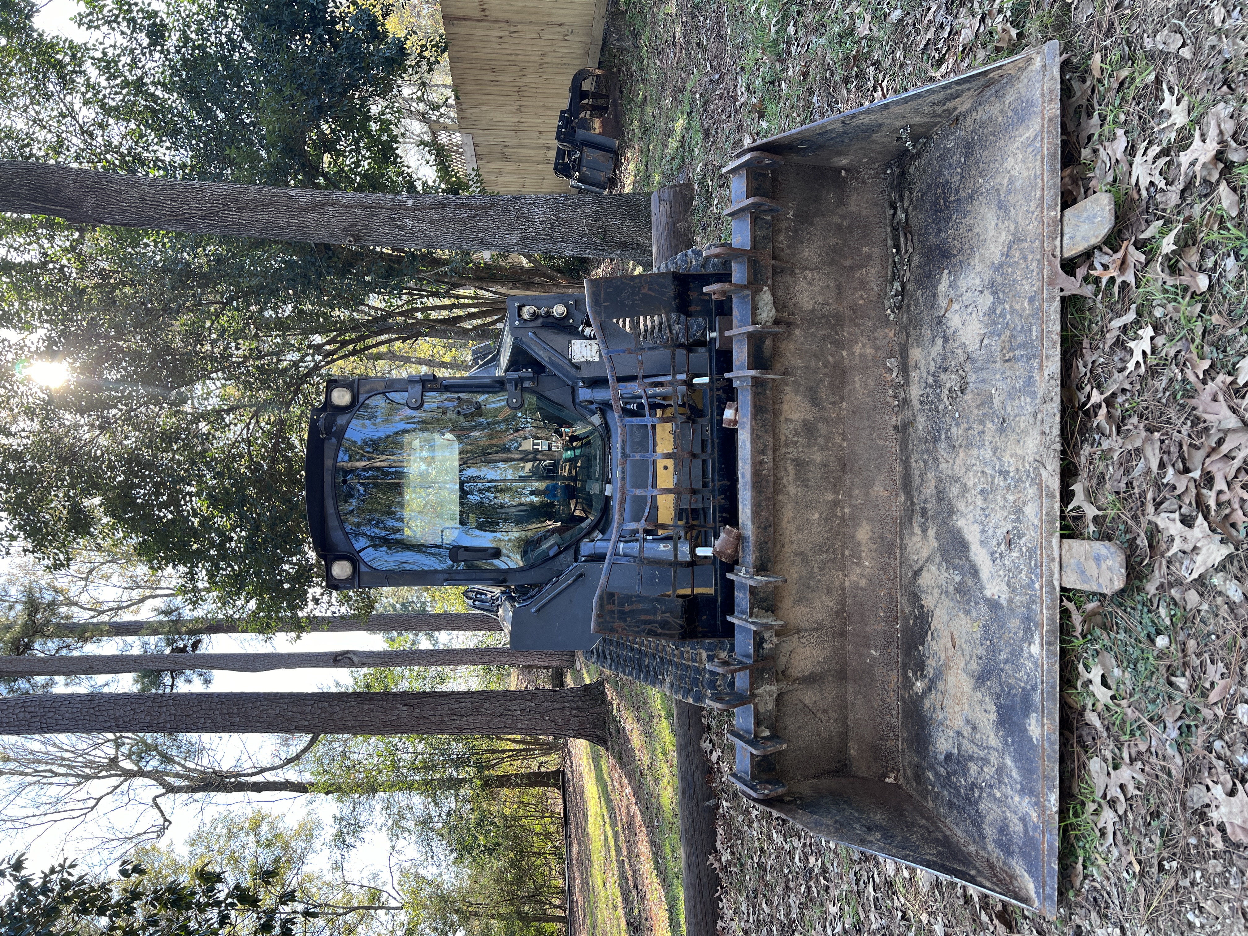 2019 DEERE 325G - Image 12