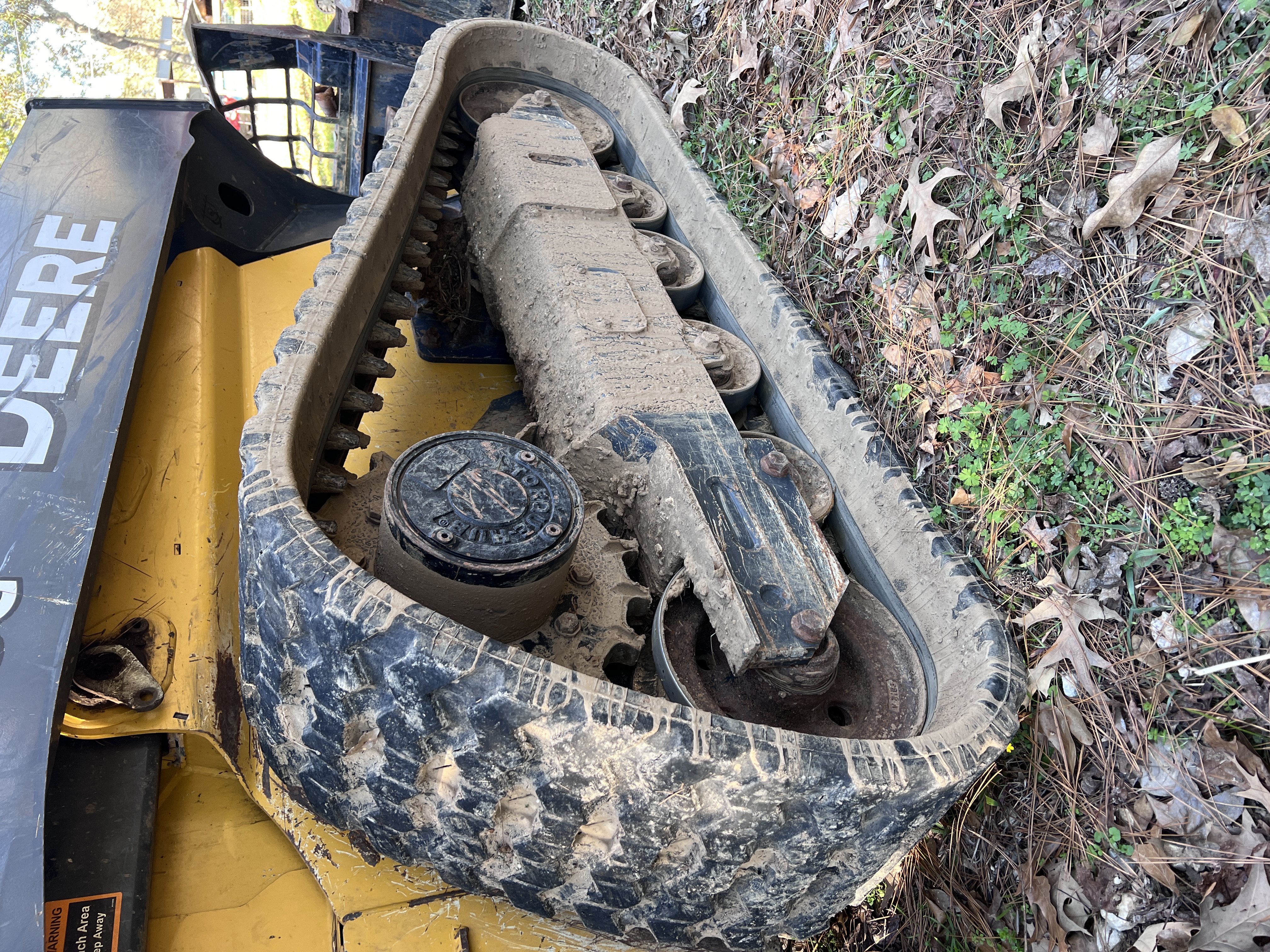 2019 DEERE 325G - Image 3