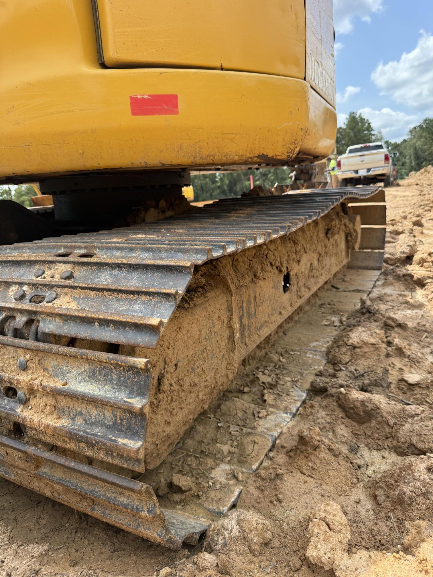 2016 DEERE 75G - view 11 of 19