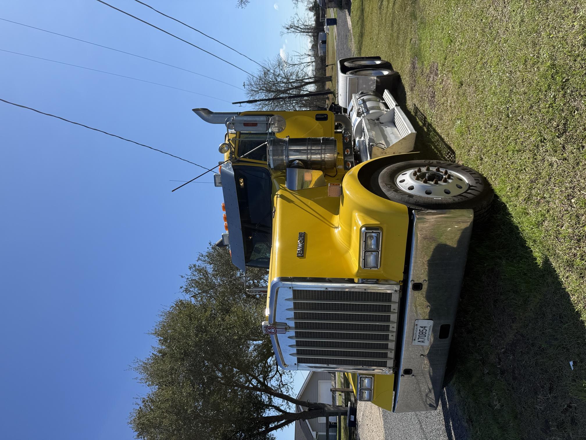 2019 KENWORTH W900 - Image 4