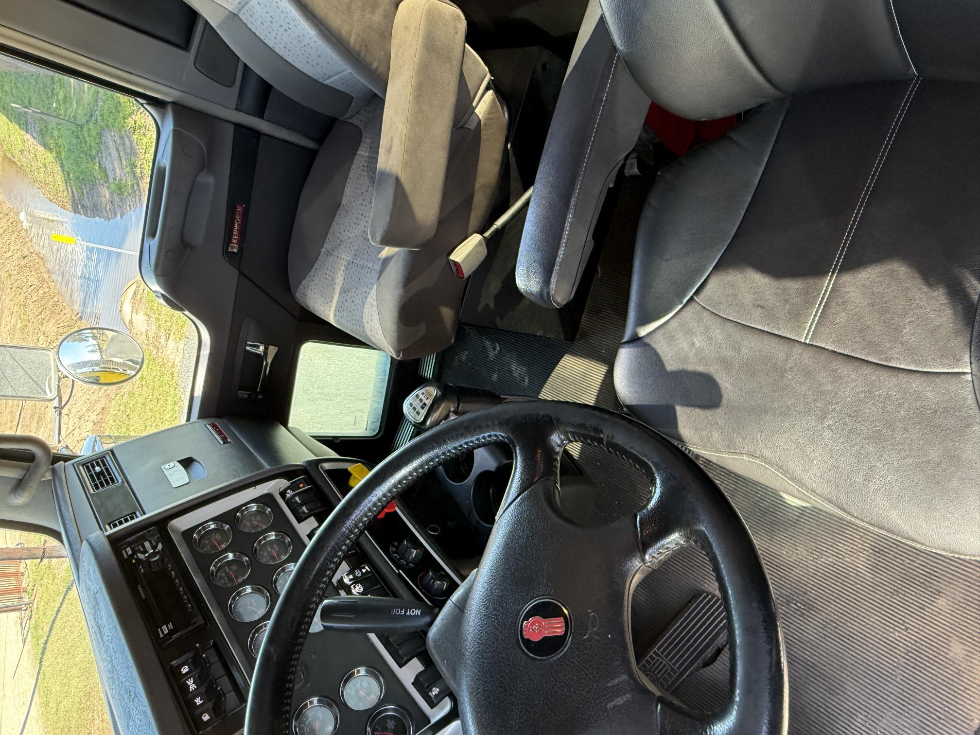 2019 KENWORTH W900 - Image 36