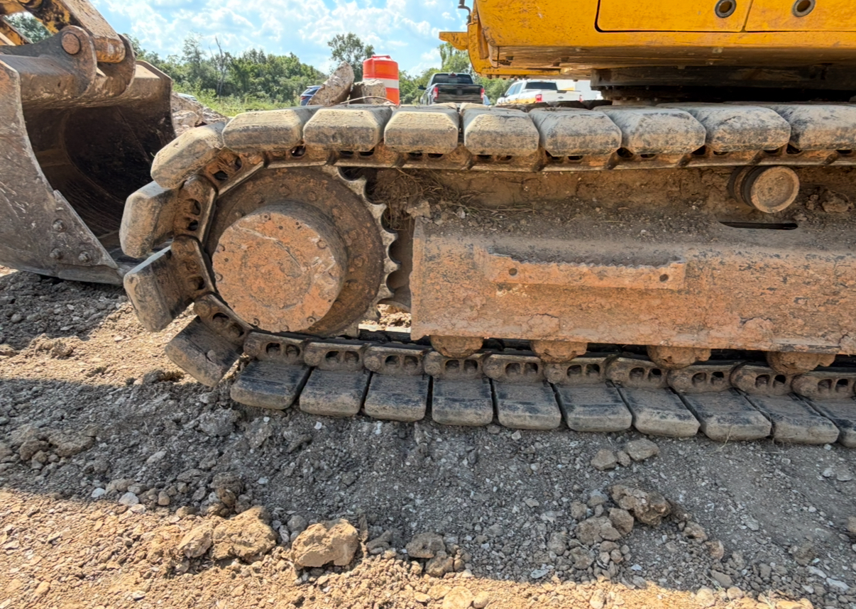 2022 KOMATSU PC138USLC-11 - view 10 of 16