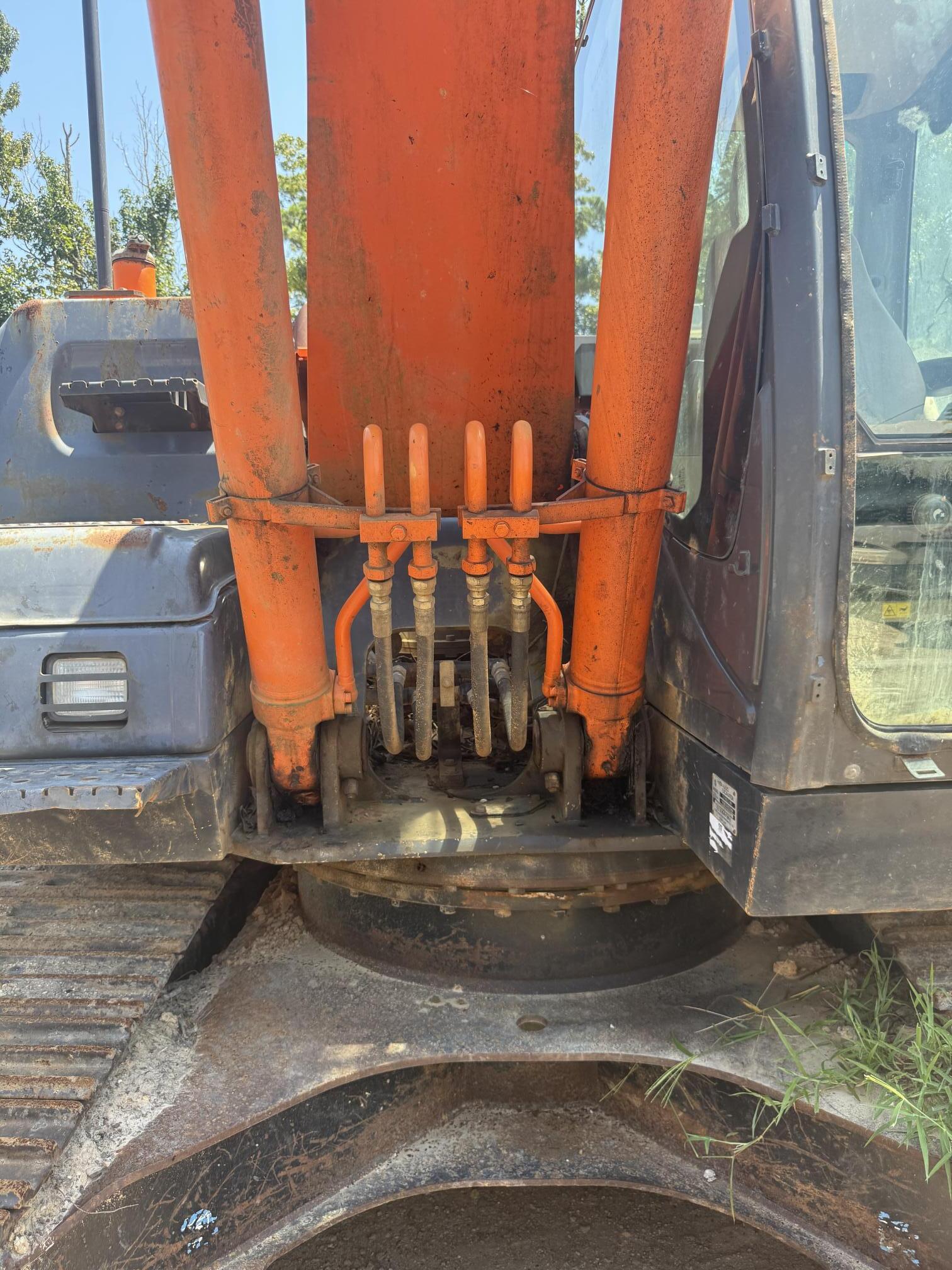 2017 HITACHI ZX160LC-5N - Image 9