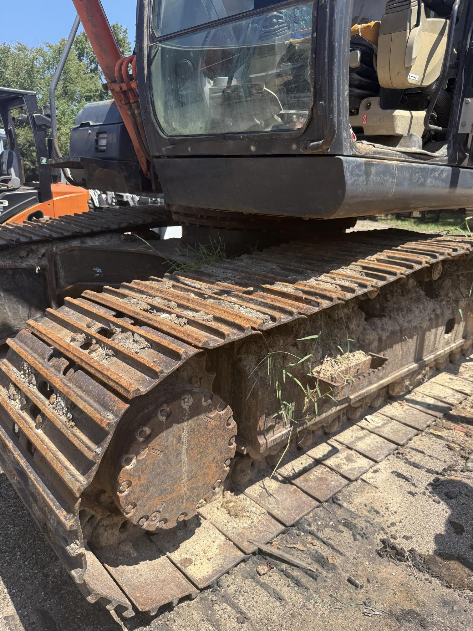 2017 HITACHI ZX160LC-5N - Image 18