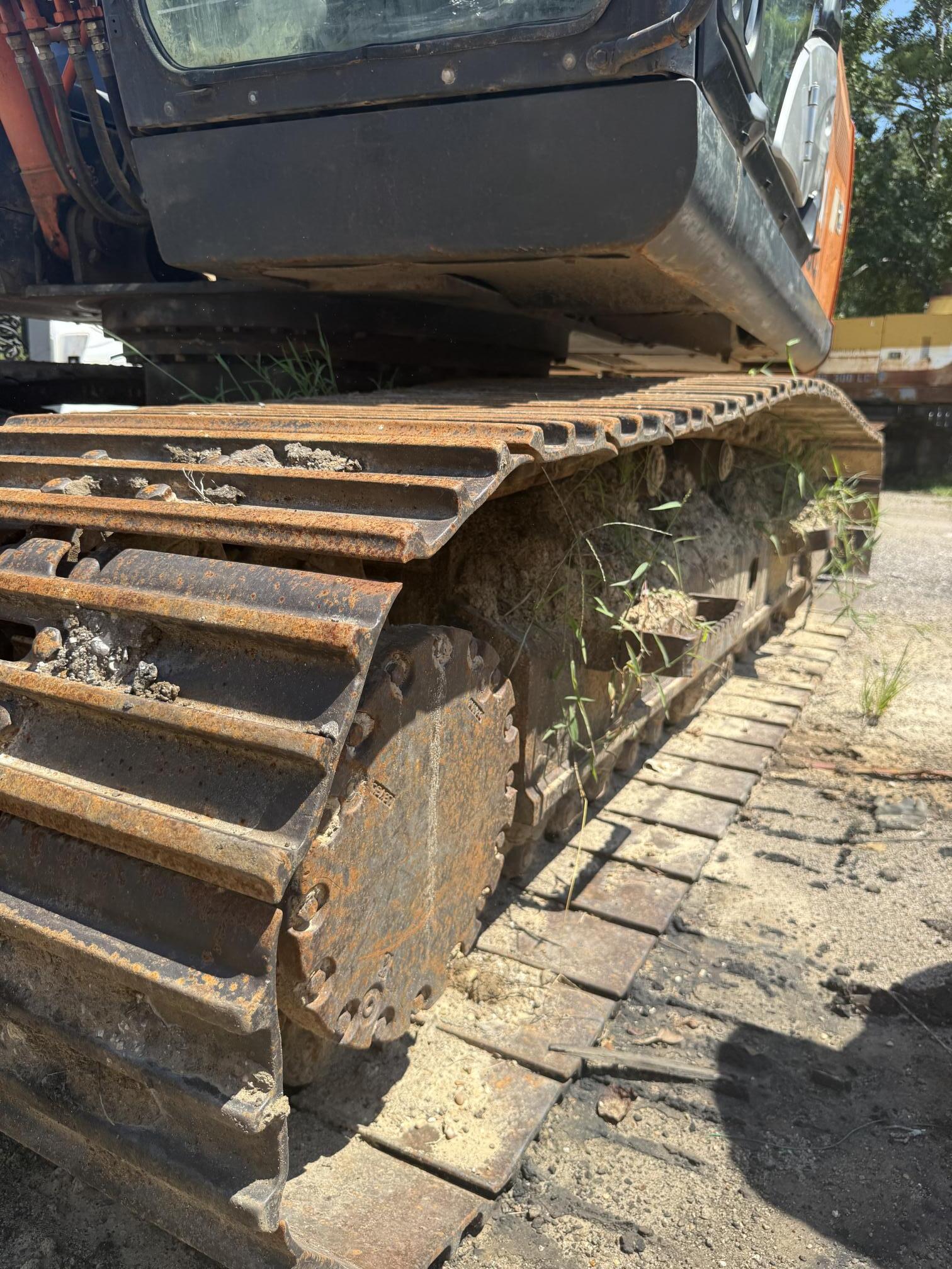 2017 HITACHI ZX160LC-5N - Image 19