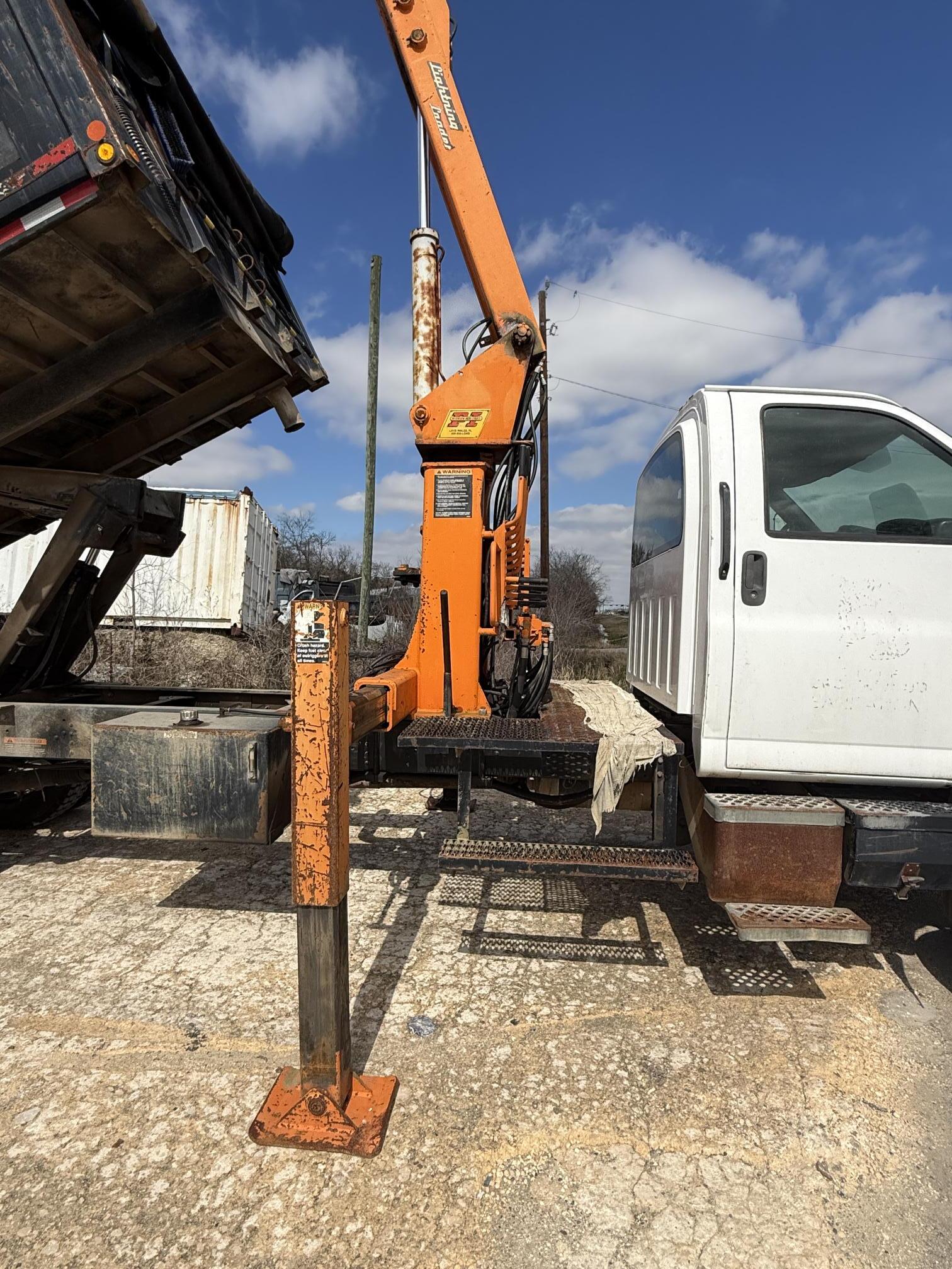 2006 GMC C8500 - Image 7