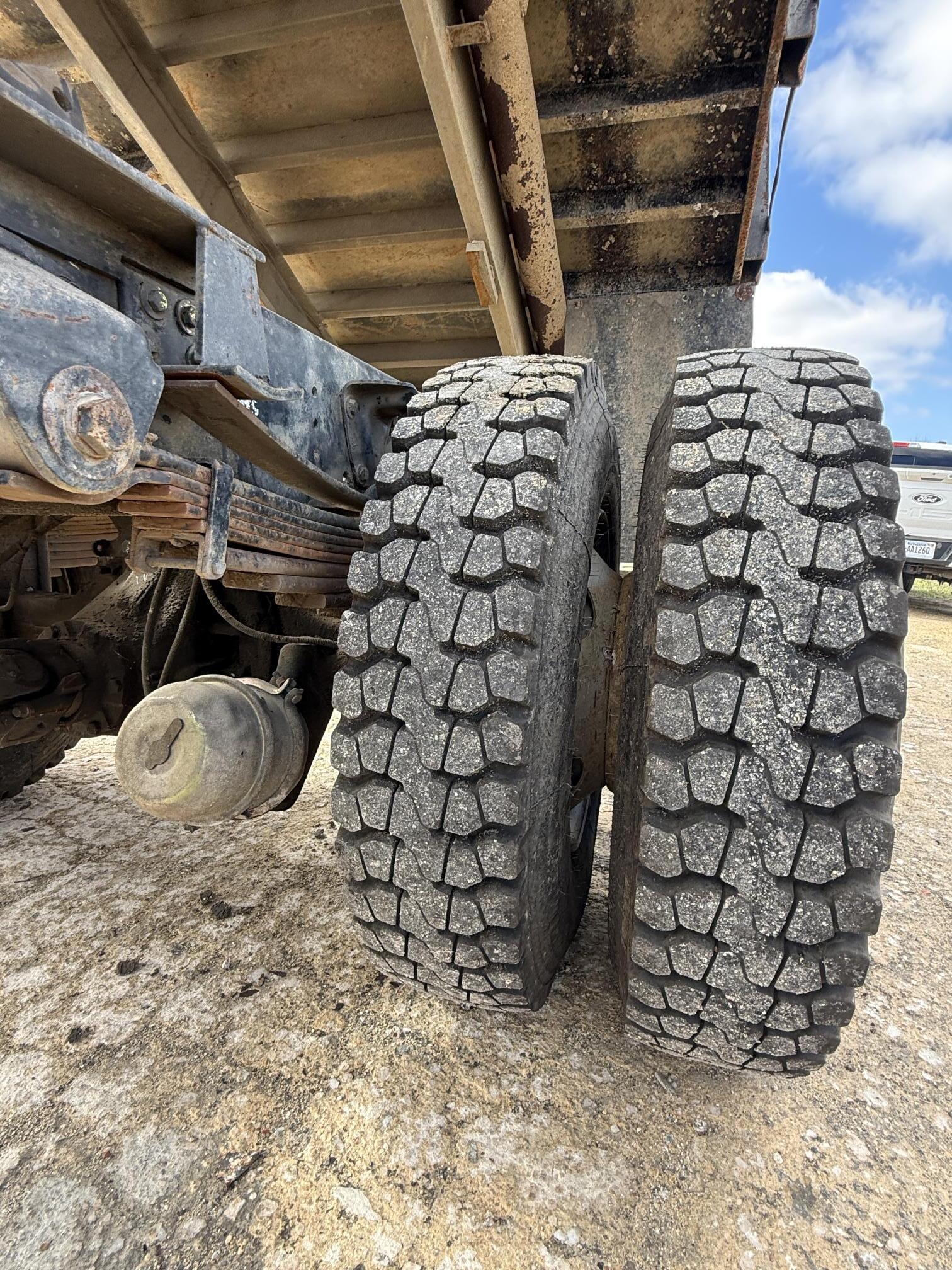 2006 GMC C8500 - Image 35