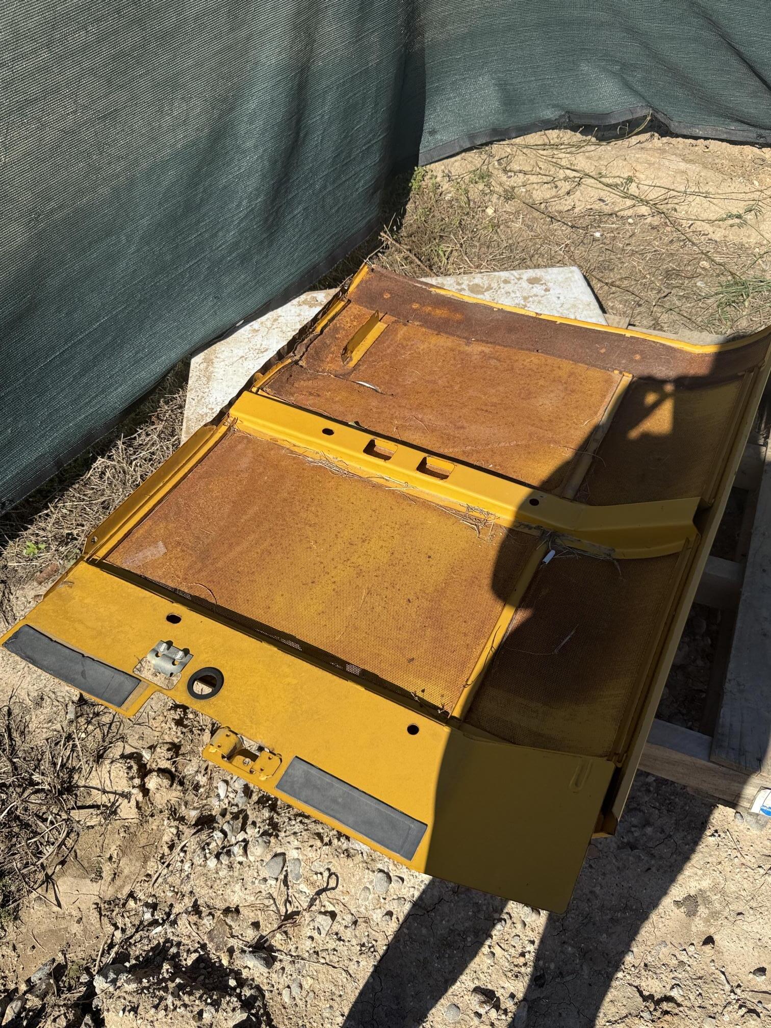 2017 DEERE 210G LC - Image 28