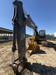 2017 DEERE 210G LC - Image 26