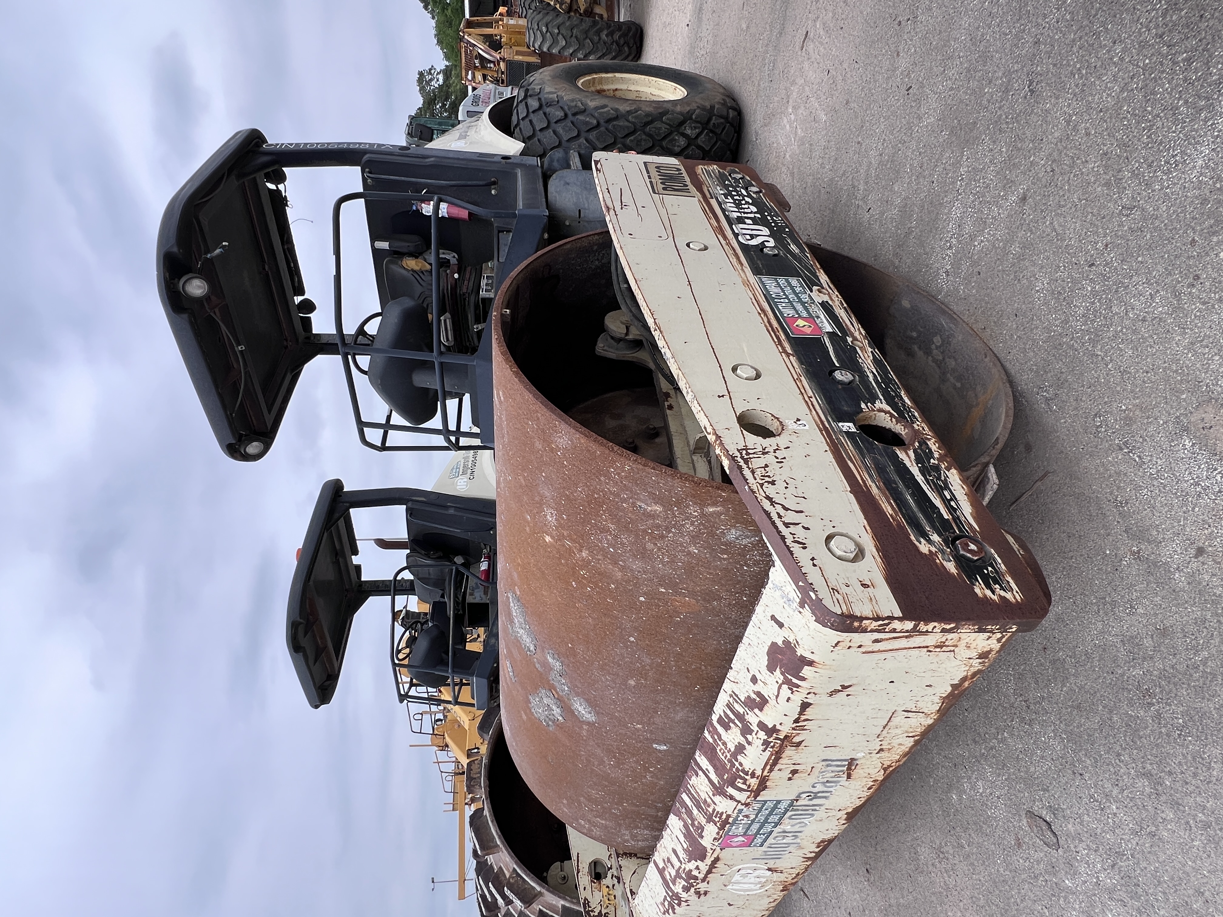 2003 INGERSOLL-RAND SD-100/105