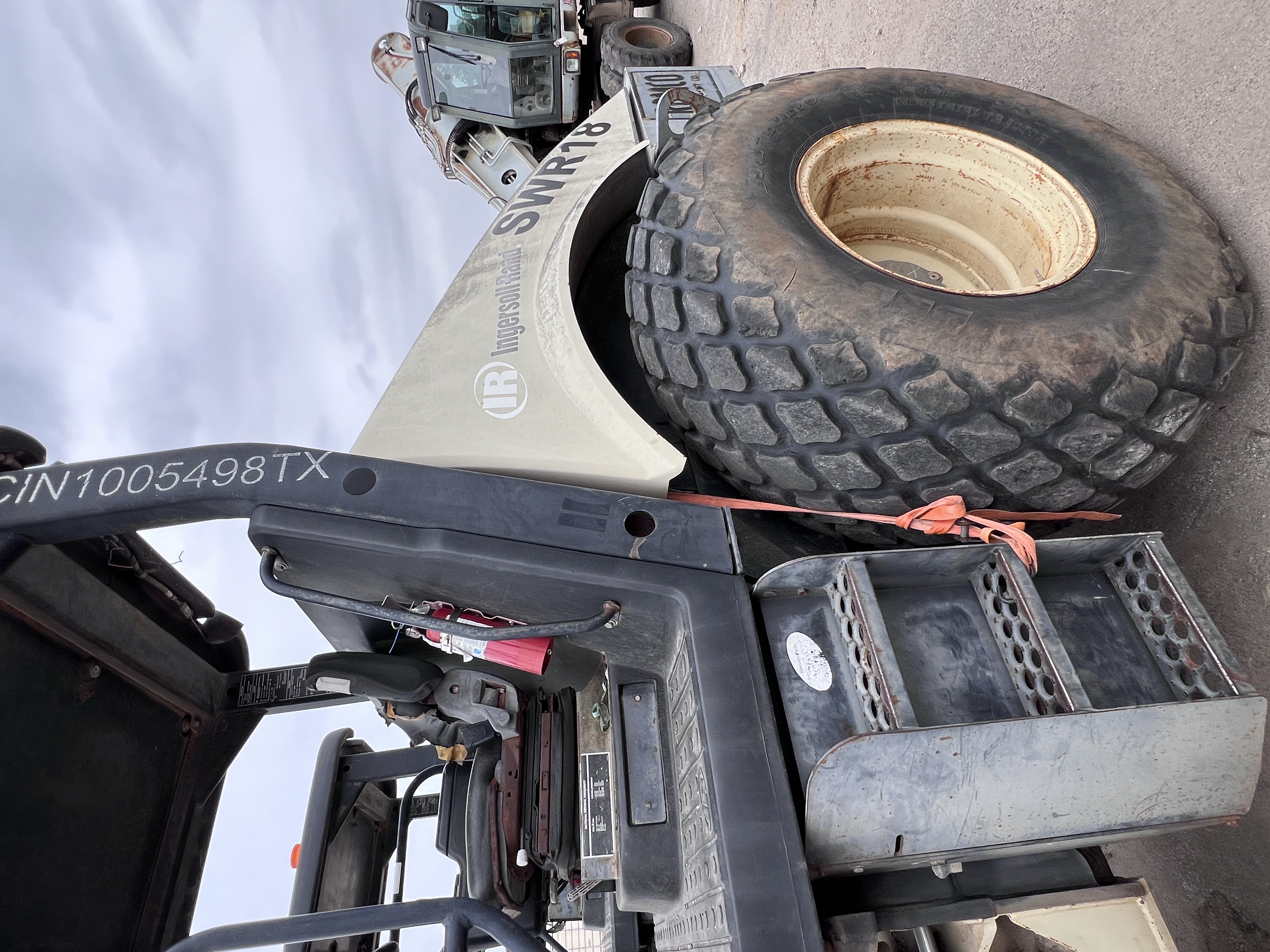 2003 INGERSOLL-RAND SD-100/105 - view 5 of 13