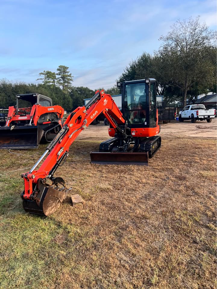 2022 KUBOTA KX040-4 - Image 7