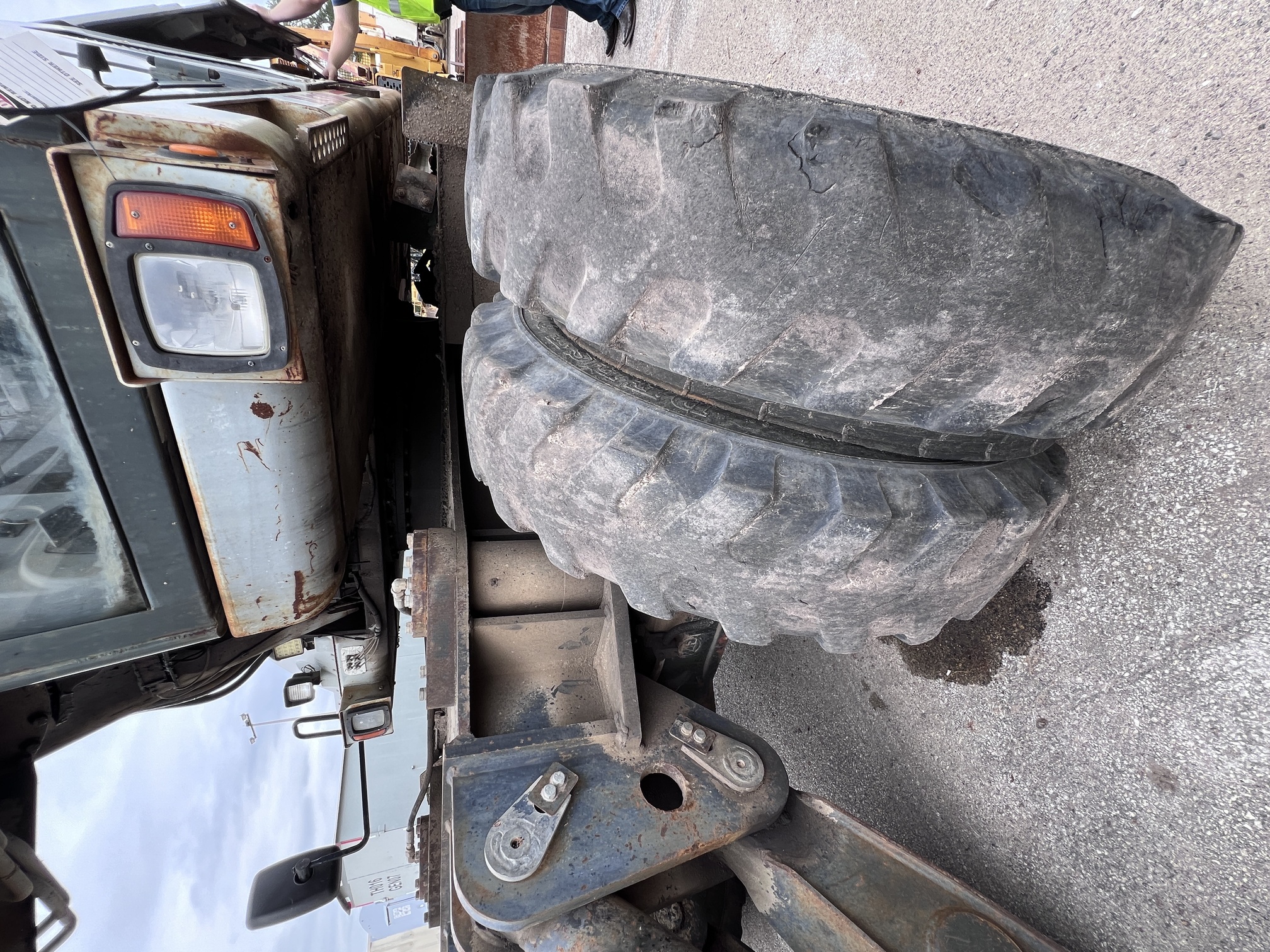 2003 GRADALL 4300 XL II - Image 17